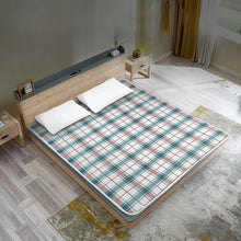 Lade das Bild in den Galerie-Viewer, Wärme und Komfort auf Knopfdruck – Wohlfühl Unterleg-Heizdecke