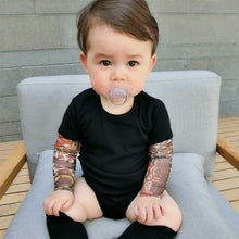 Lade das Bild in den Galerie-Viewer, BigKids - Unisex Baby Body mit Tattoo-Ärmeln